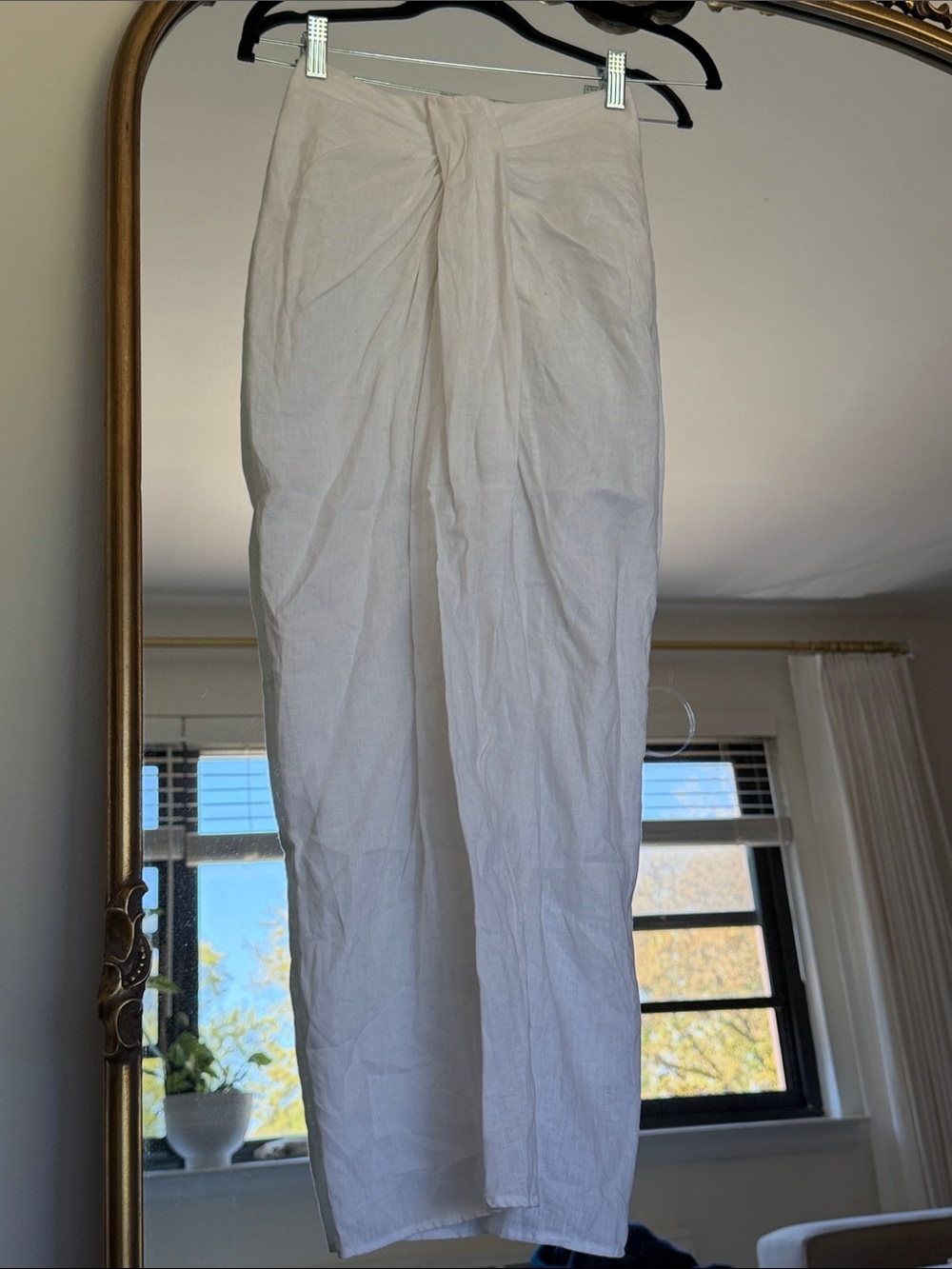 DISSH White Linen Blend Maxi Skirt
